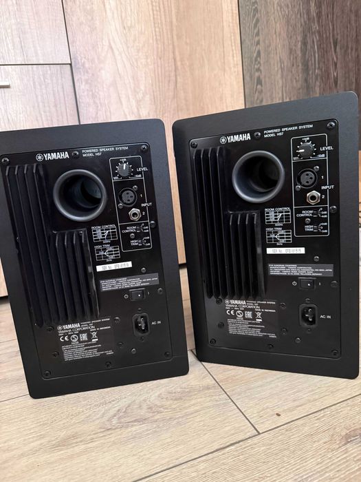Активни Мониторни Тонколони Yamaha HS7
