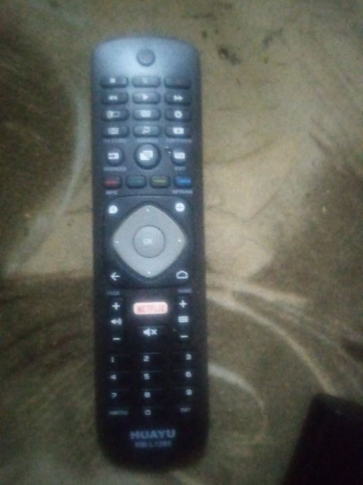 Телевизор PHILIPS