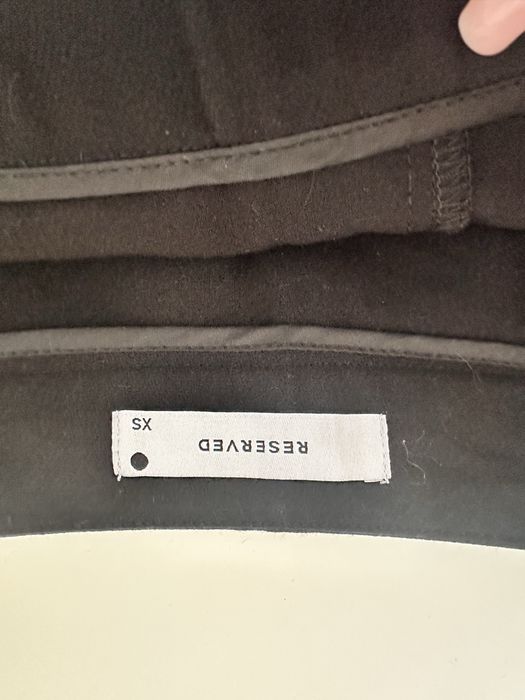 Черна къса пола reserved