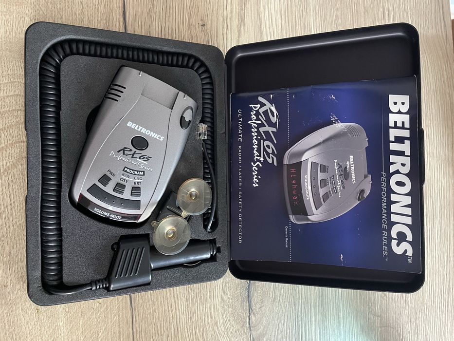 De vanzare detector radar profesional Beltronics rx65