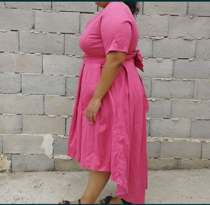 Красива розова рокля с панделка ефектна, 3XL, носена веднъж