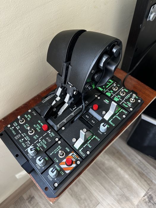 Winwing Orion 2 F/A 18 Throttle