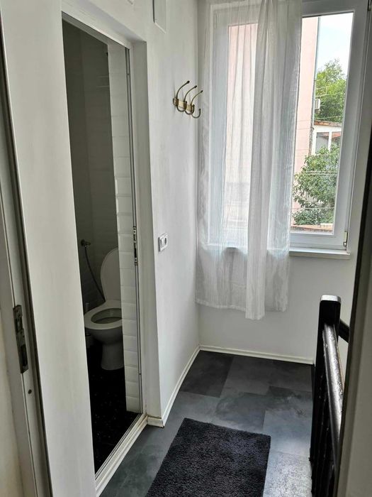 Дава се под наем Двустаен апартамент в София, Център - 55 кв.м за 425 € - Снимка #1