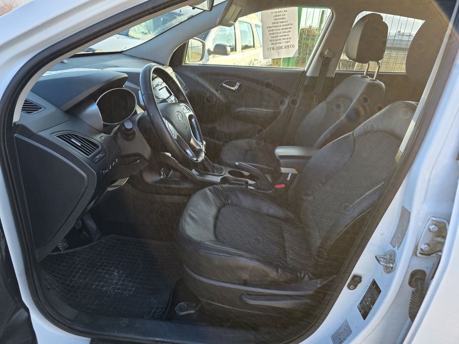 Hyundai ix35  4WD 2.0 diesel