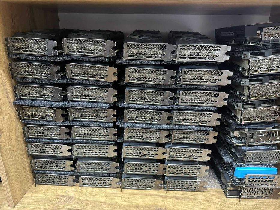 видеокарта RTX 3070 8гб