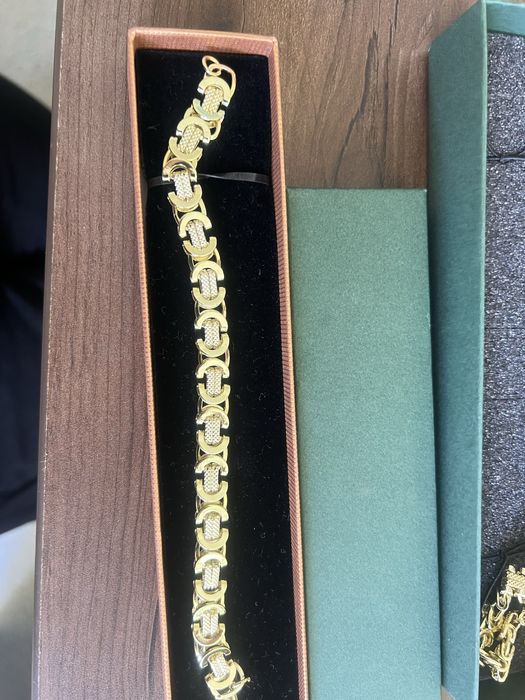 продается цепочки и набор