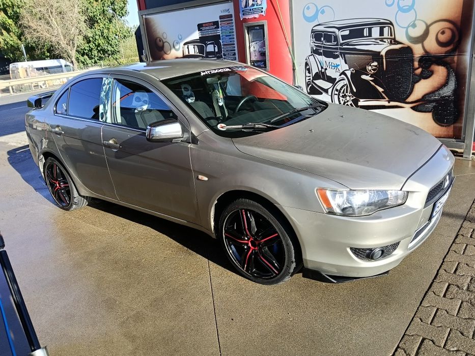 MITSUBISHI Lancer 0 — imagine 4