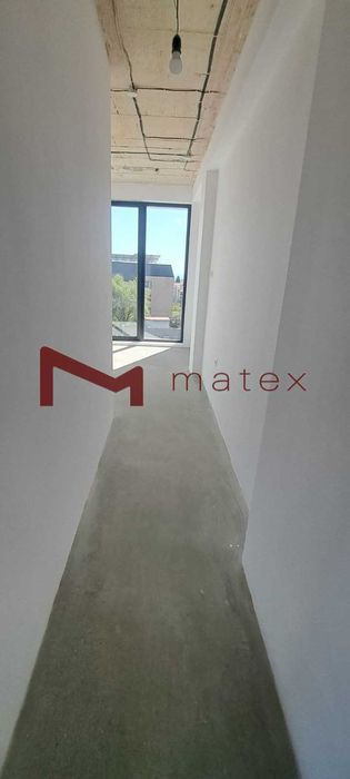 БУТИКОВА КЪЩА- Ален Мак - Траян Кателиев