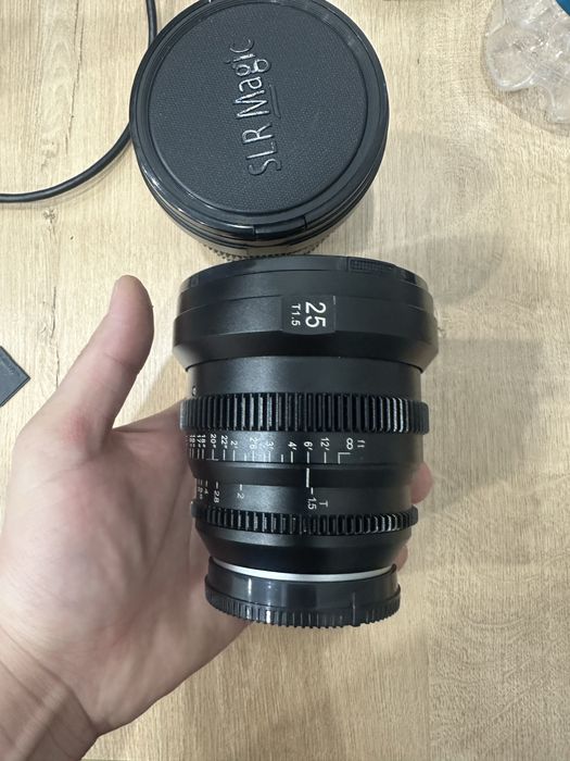 SLR Magic MicroPrime Cine 25 mm / 50 mm