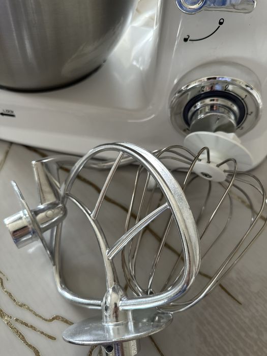 новый миксер рабочий