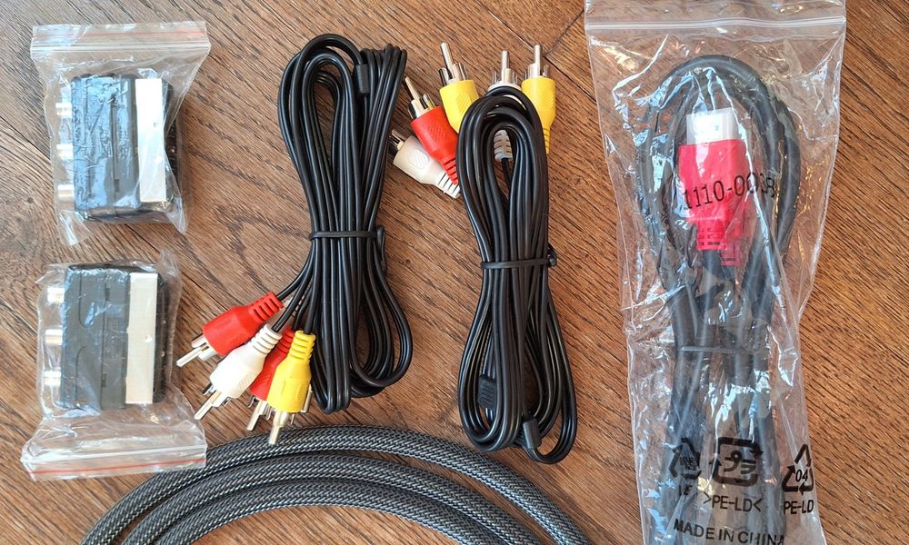 Лот нови кабели  HDMI  и други всичко общо за 4€