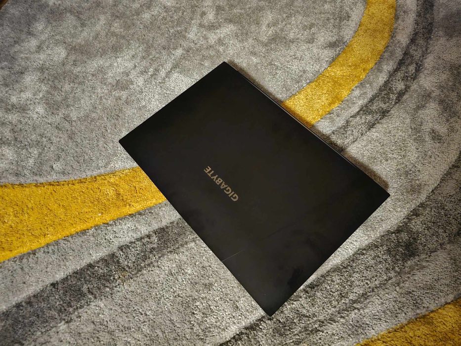 Laptop gaming Gigabyte