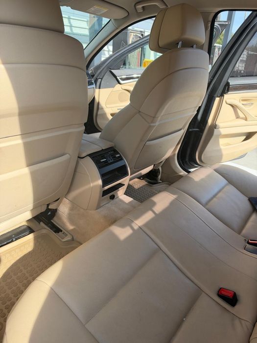 BMWseria 5  525 F10 an 2010