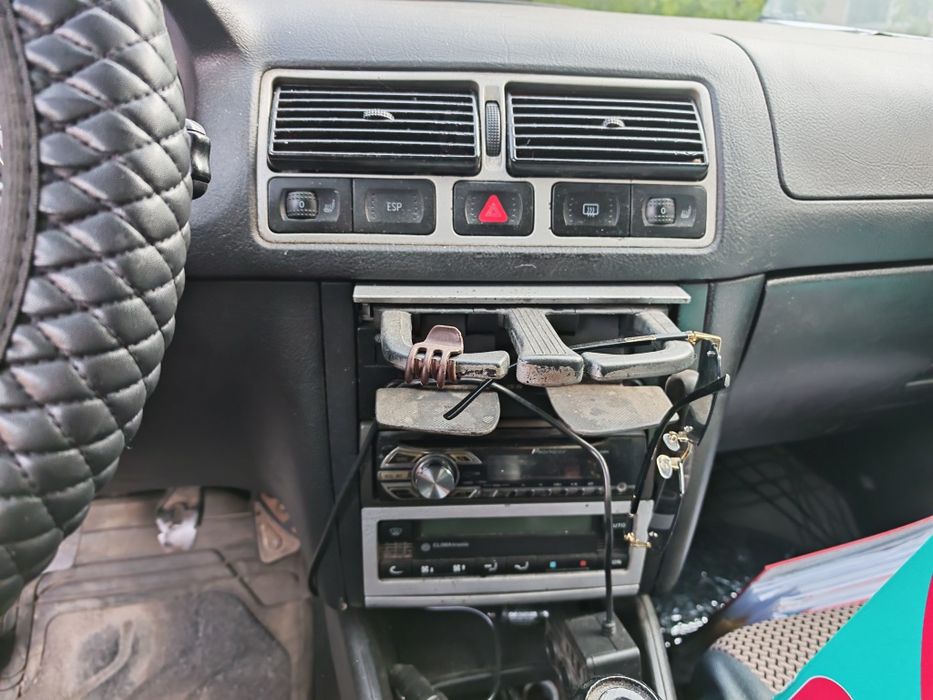 VOLKSWAGEN Golf 2003 — imagine 2