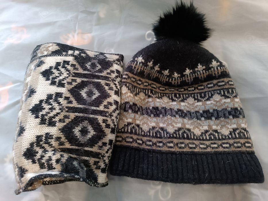 Отдам шапки бесплатно