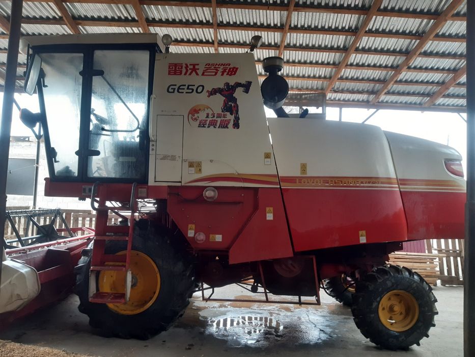 Комбайн Lovol продам