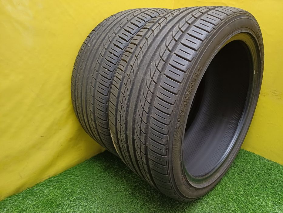 Шины 245/40 R18 Yokohama пара.