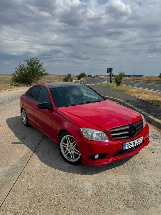 MERCEDES-BENZ Clasa C
