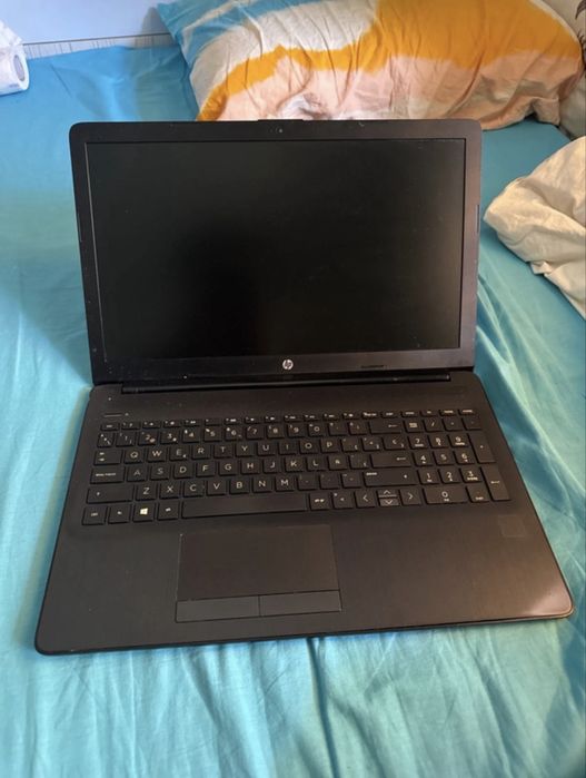 Laptopuri Asus si HP