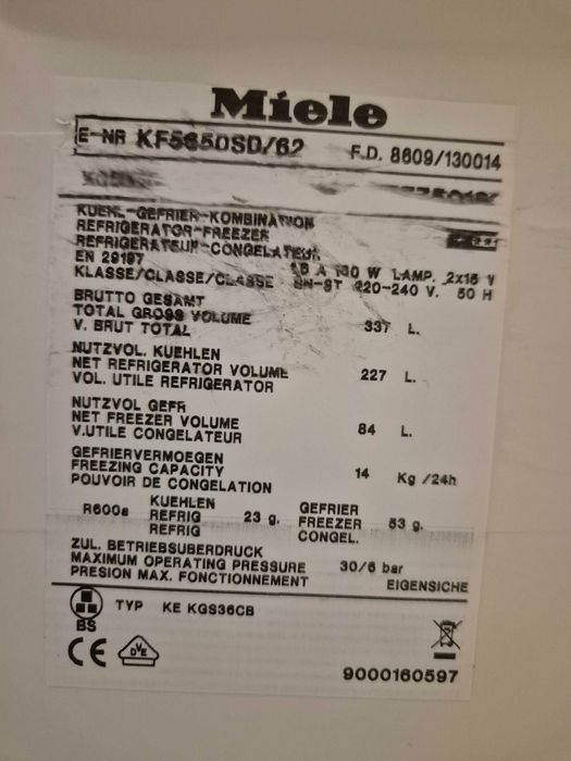 Хладилник Miele kf5650sd/62