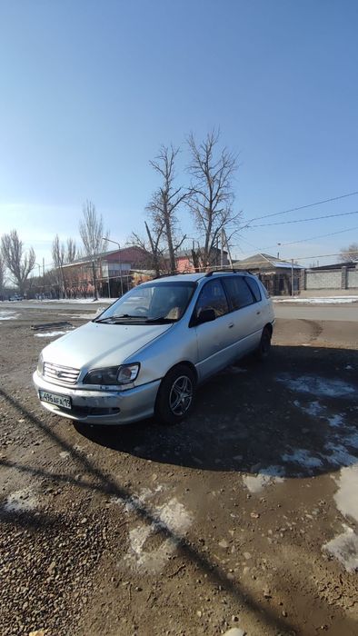 Тайота ипсум автомат