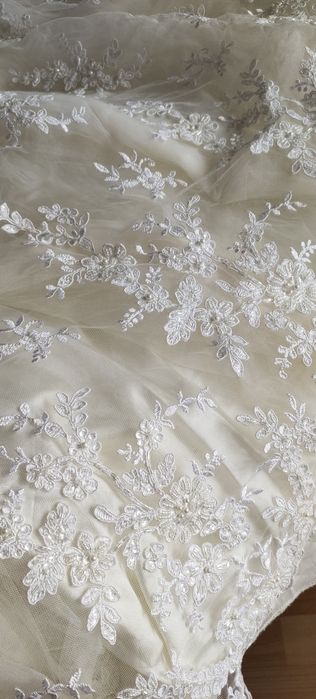 Продам шикарное свадебное платье