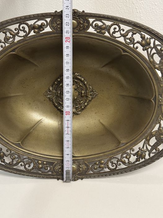 Fructiera (vas) vechi, din alama. Art Nouveau Baroc