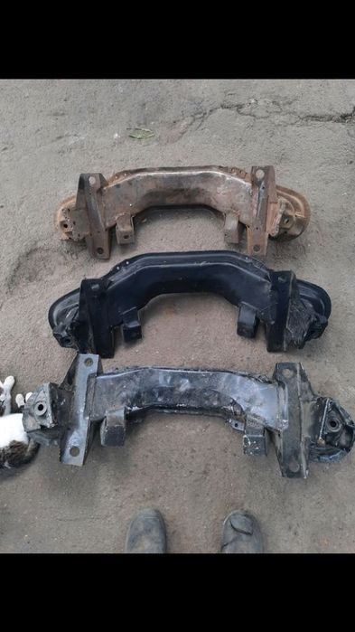 Москвич балка передняя