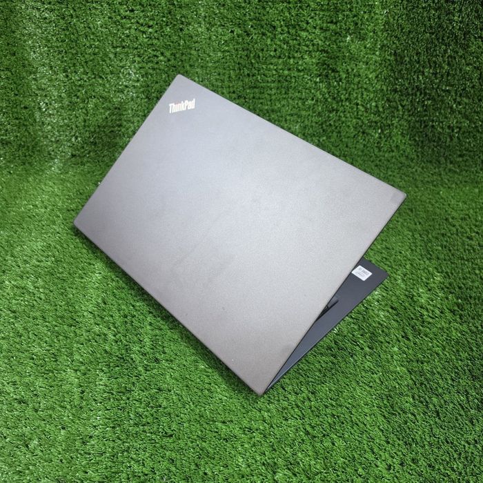 Lenovo ThinkPad core i5 8gb 256gb