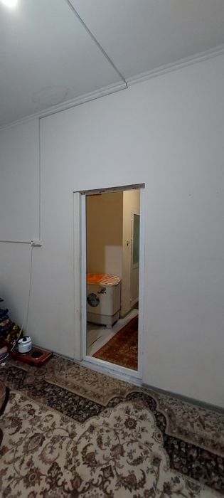 1 ком. квартира, 1/1/2. Спутник 2, Сергели.  Дом кирпичный. Метро