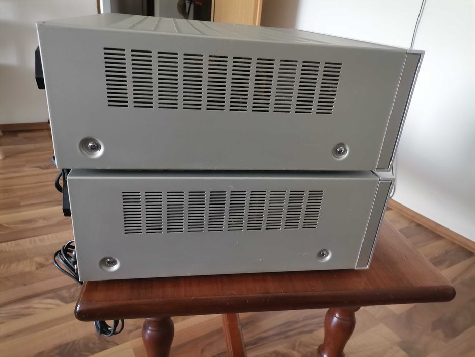 Pioneer A-80  Pioneer F-90