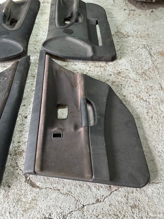 Дверные карты bmw e36 sedan