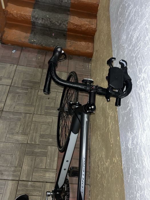 Шоссейный велосипед контент 3 гиант