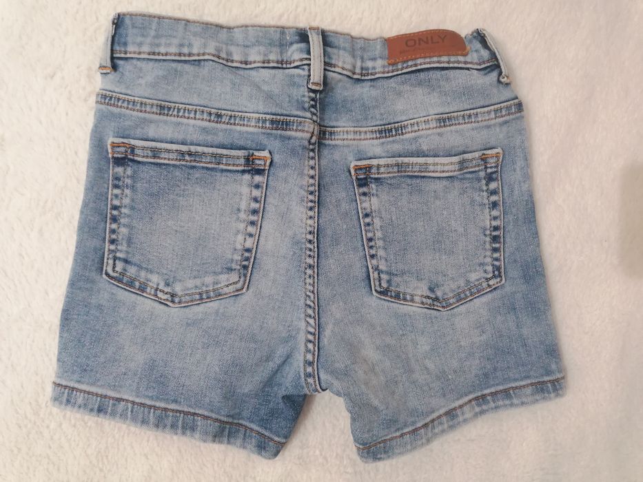 Lot haine fetita 9-10 ani