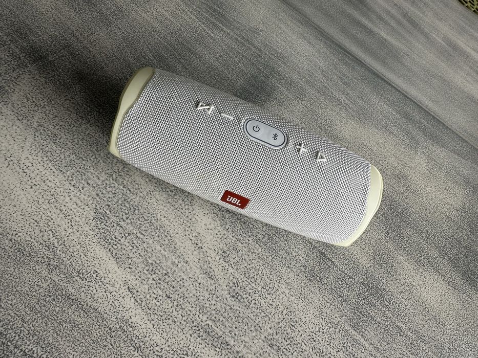 JBL charge 4 колонка