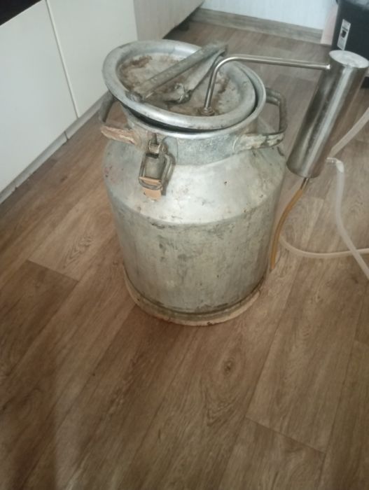 Алюминиевая фляга с дистеллятором