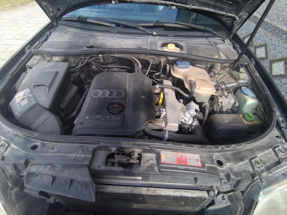 Ауди А6 1.8 /180 кс