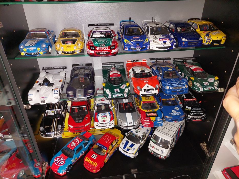 Колекционерски модели 1:18.Diecast