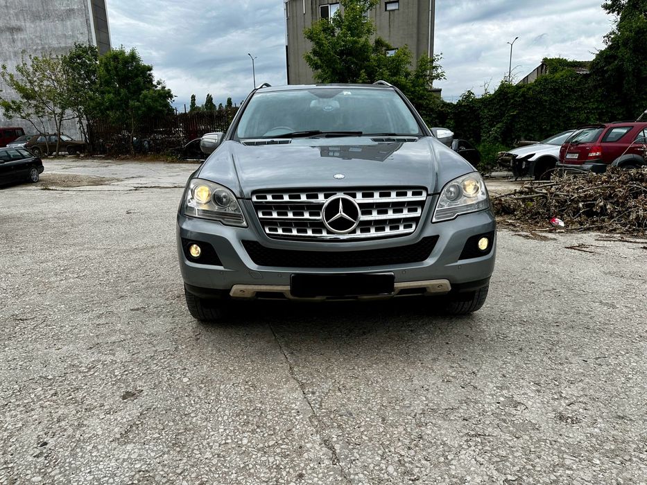 Mercedes ML300CDI Facelift 2010г Мерцедес МЛ300ЦДИ Фейслифт 190кс