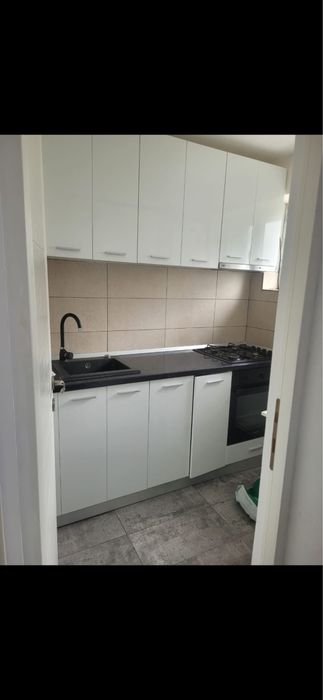 Vand garsoniera zona omv