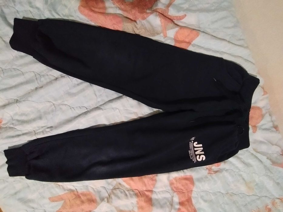 Детски спортни панталони - анцузи, 2бр.