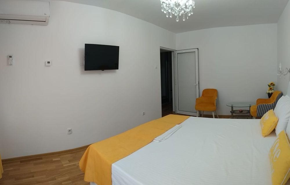 Inchiriez in regim hotelier 180 lei o noapte