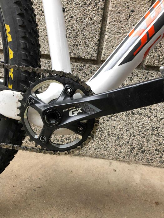 Specialized - 29 цола карбон