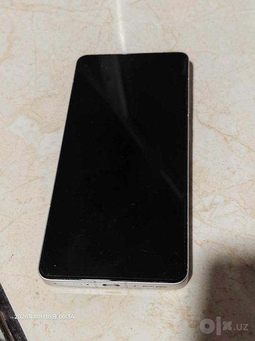 Oneplus ace 5     12  /256