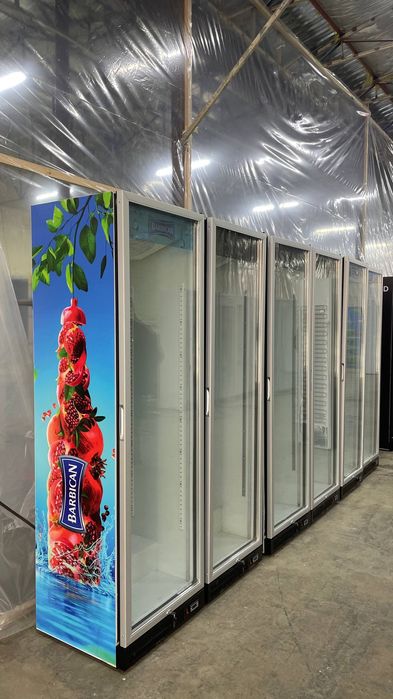 Vitrina xolodilnik YANGI