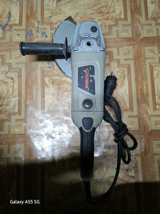 Перфоратор,  болгарка  дрели