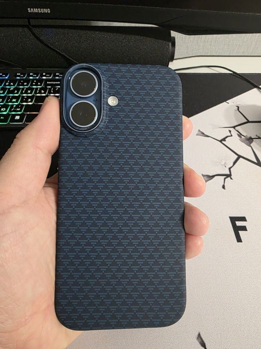 Айфон 17 256 gb голубой