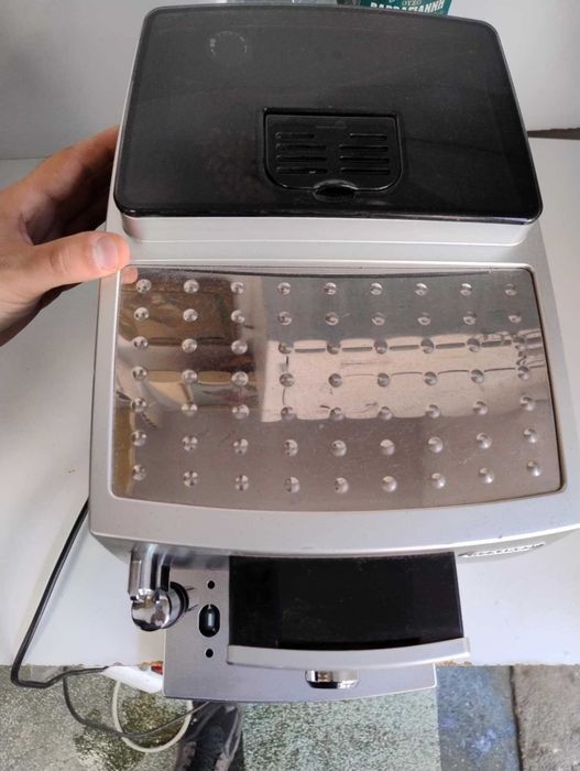 Кафеавтомат-Кафемашина DeLonghi 1450W 15 bar Cappuccino-Kaпучино