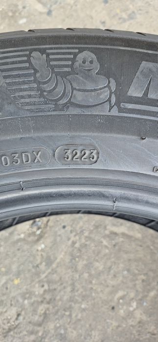 4 anvelope vara Michelin 215/65/17,dot 2023.Pretul este pe buc.