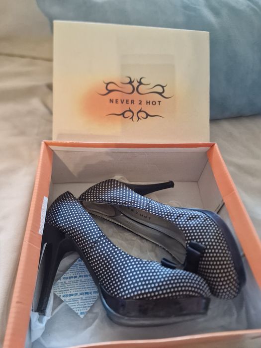 Модни обувки 36 номер